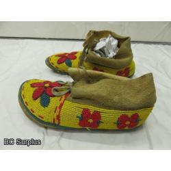 R-122: Beaded Moccasins – 1 Pair