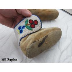 R-123: Beaded Moccasins – 1 Pair