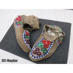 R-127: Beaded Moccasins – 1 Pair