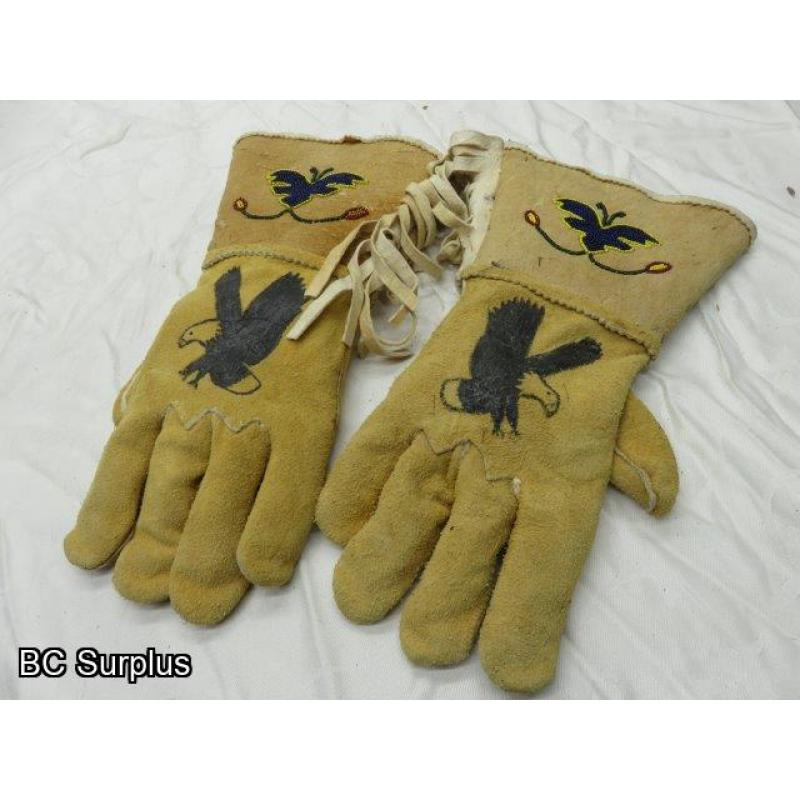 R-168: Beaded Leather Winter Gloves – 1 Pair