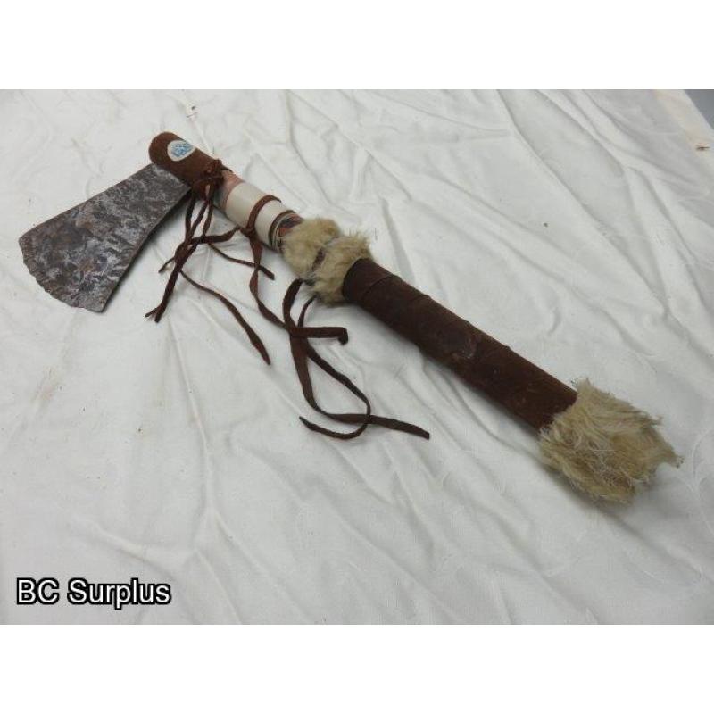 R-177: Vintage-Styled War Hatchet