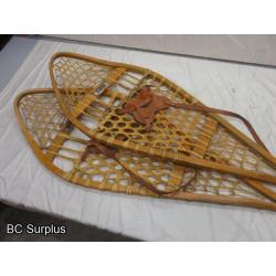 R-181: Vintage Snowshoes with Leather Straps – 1 Set