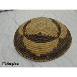 R-209: Vintage Woven Berry Basket