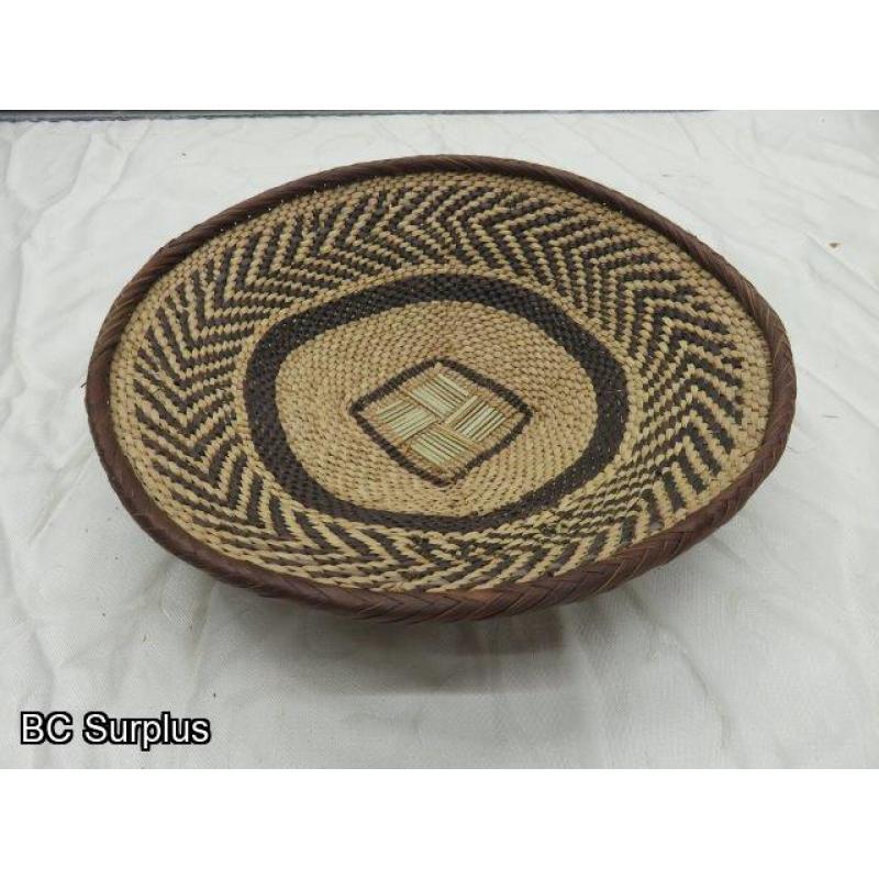 R-210: Vintage Woven Berry Basket