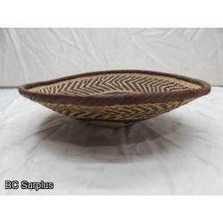 R-210: Vintage Woven Berry Basket