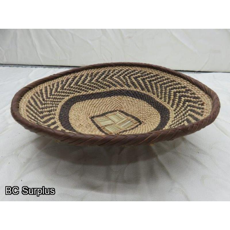 R-210: Vintage Woven Berry Basket