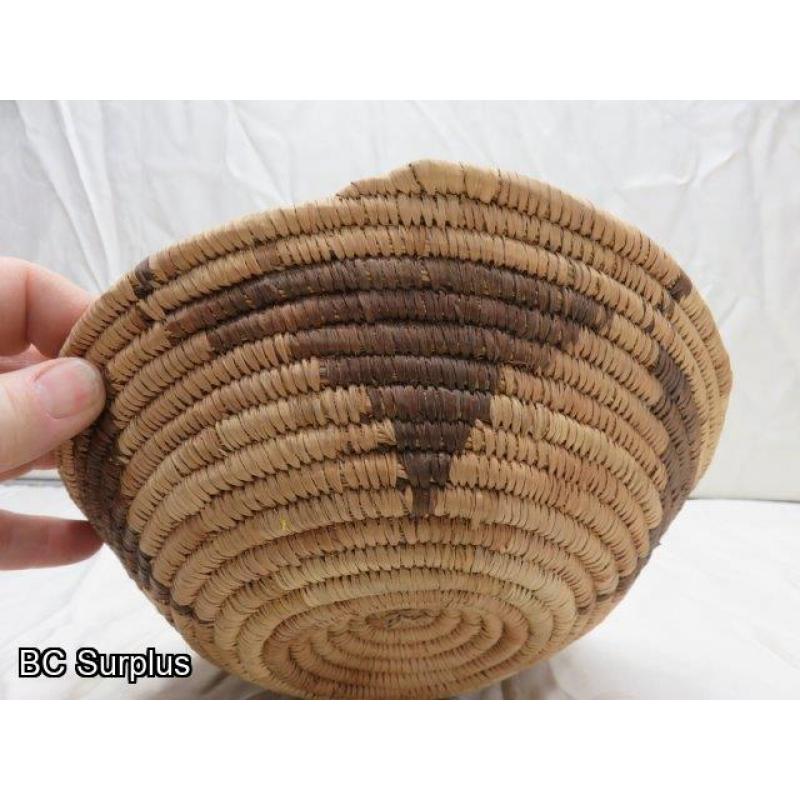 R-211: Vintage Woven Berry Basket