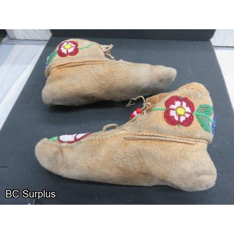 R-241: Beaded Leather Moccasins