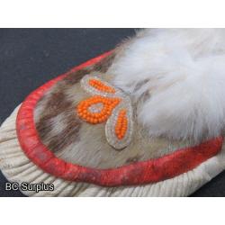 R-266: Fur & Leather Moccasins – Fur Lining