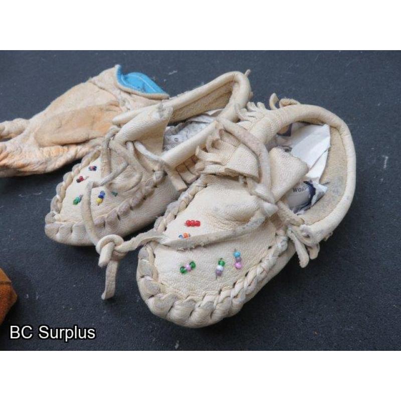 R-314: Children's Moccasins & Gloves – 3 Pairs