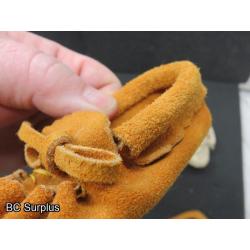 R-314: Children's Moccasins & Gloves – 3 Pairs