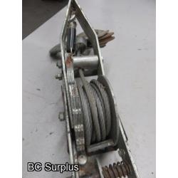 R-372: Cable Puller – 1 Item