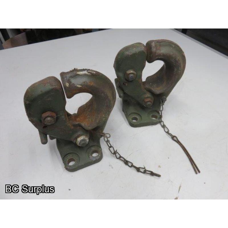 R-355: Military Style Pintle Hitches – Used – 2 Items