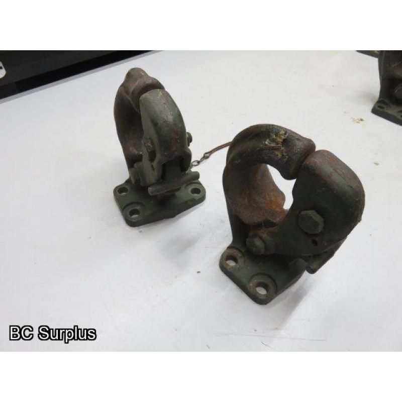 R-355: Military Style Pintle Hitches – Used – 2 Items