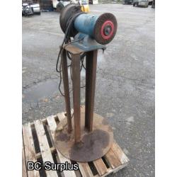 R-435: Magnum 8 Inch Bench Grinder on Stand