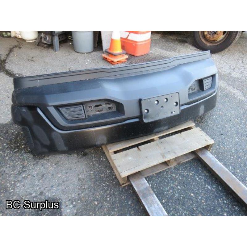 R-445: GMC/Chevrolet Front Bumper