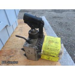 R-446: 12V Hydraulic Pump for RV Levelling Jacks