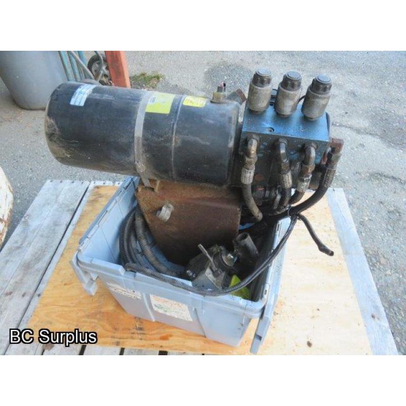 R-446: 12V Hydraulic Pump for RV Levelling Jacks