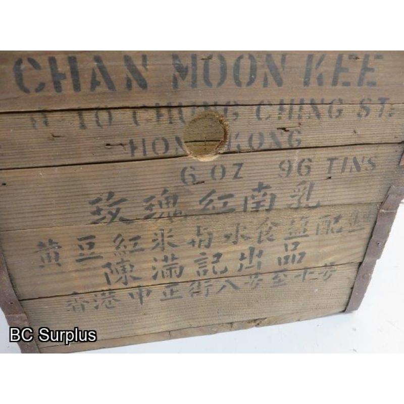 R-509: Vintage Wooden Shipping Box – 1 Item