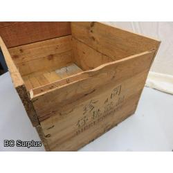 R-512: Vintage Wooden Shipping Boxes – 2 Items