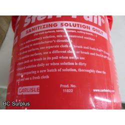 R-640:Carlisle 2 Gallon Sterilizing Pails – 12 Items