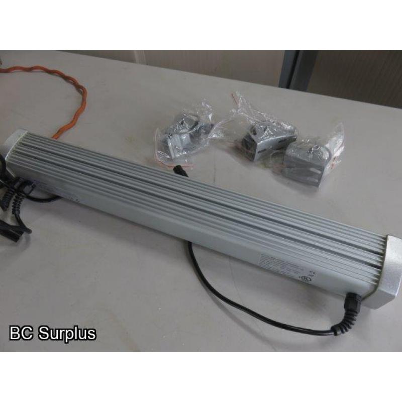 R-649: RGB Programmable LED Light Bar; 23 inch – Unused