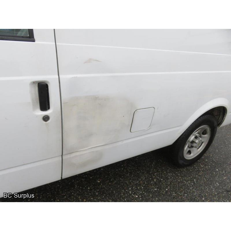 S-1002: 2004 Chevrolet Astro Cargo Van – 74967 kms