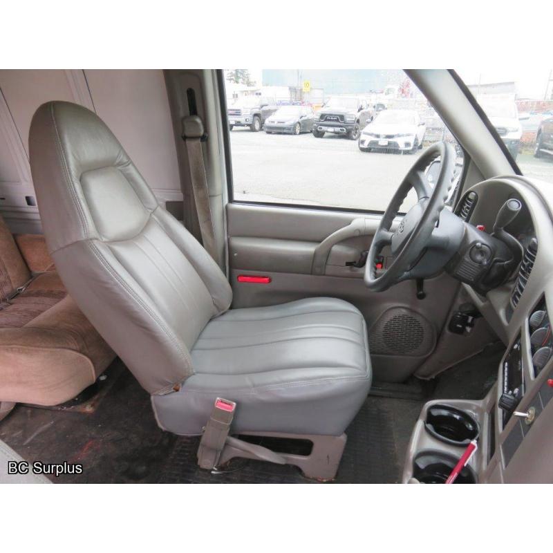 S-1003: 2004 Chevrolet Astro Cargo Van – 82809 kms