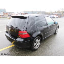 S-1006: 2000 Volkswagen Golf GTI Hatchback – 299261 kms