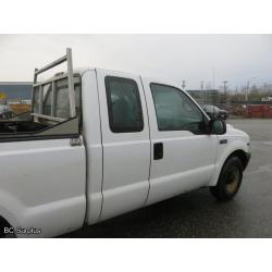 S-1010: 2002 Ford F250 Extra Cab Pickup – 89091 kms