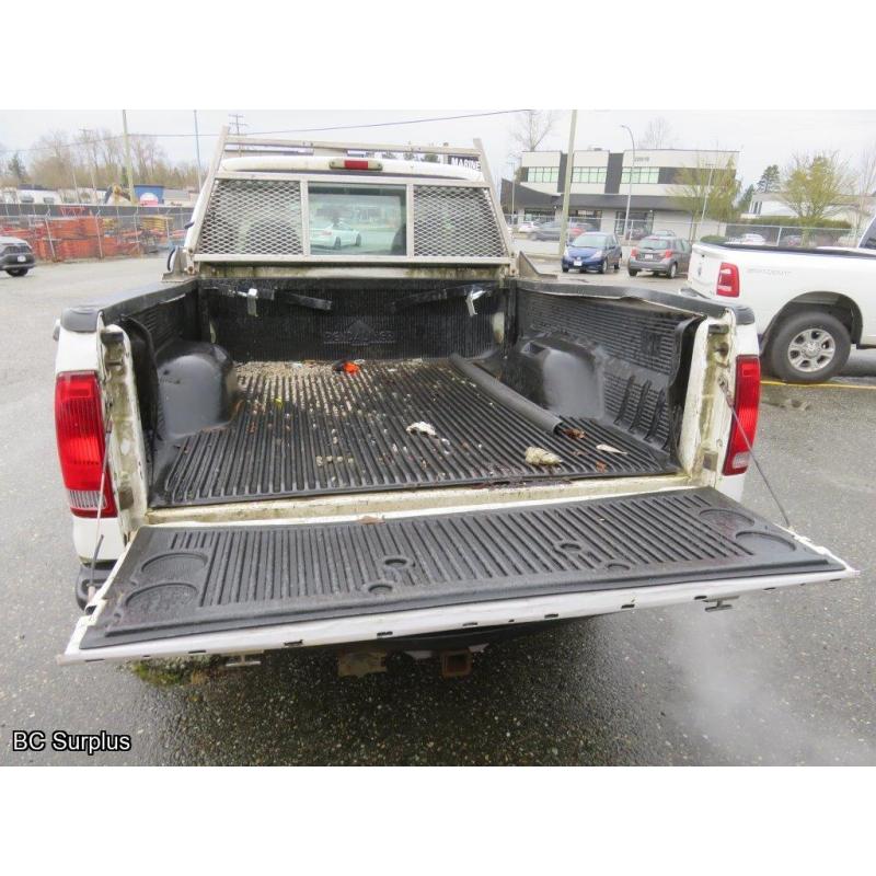 S-1010: 2002 Ford F250 Extra Cab Pickup – 89091 kms