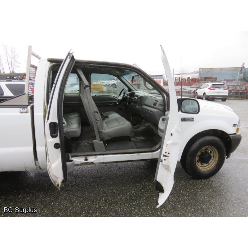 S-1010: 2002 Ford F250 Extra Cab Pickup – 89091 kms