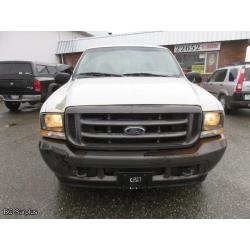 S-1010: 2002 Ford F250 Extra Cab Pickup – 89091 kms