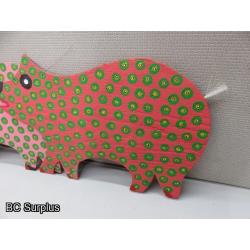 S-52: Folk Art Pigs – Signed