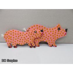 S-53: Folk Art Pigs – Signed