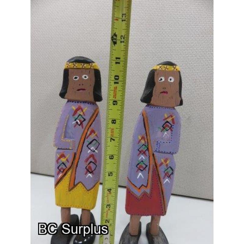 S-133: Twins – Folk Art Figurines – 2 Items