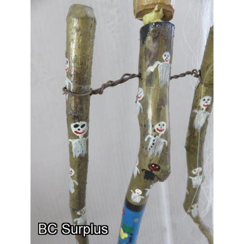 S-163: Twig Friends Folk Art Character – Three Footed