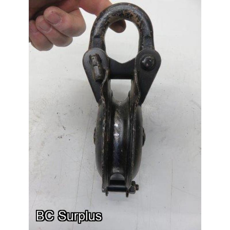 S-266: Rope or Cable Pulley – Single Wheel – 1.5 Ton