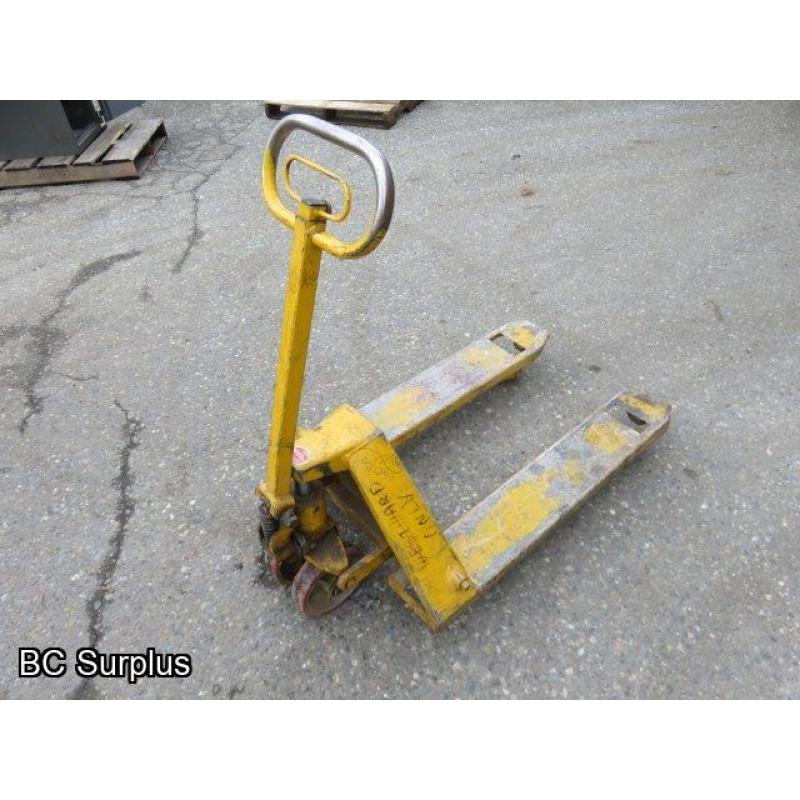 S-326: Lift-Rite 5000lb Short Fork Pallet Jack