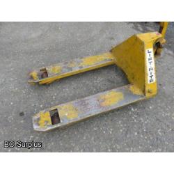 S-326: Lift-Rite 5000lb Short Fork Pallet Jack