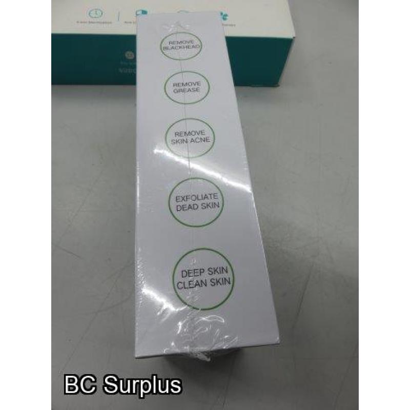 S-451: Phone Sterilizer & Blackhead Removers – 4 Items