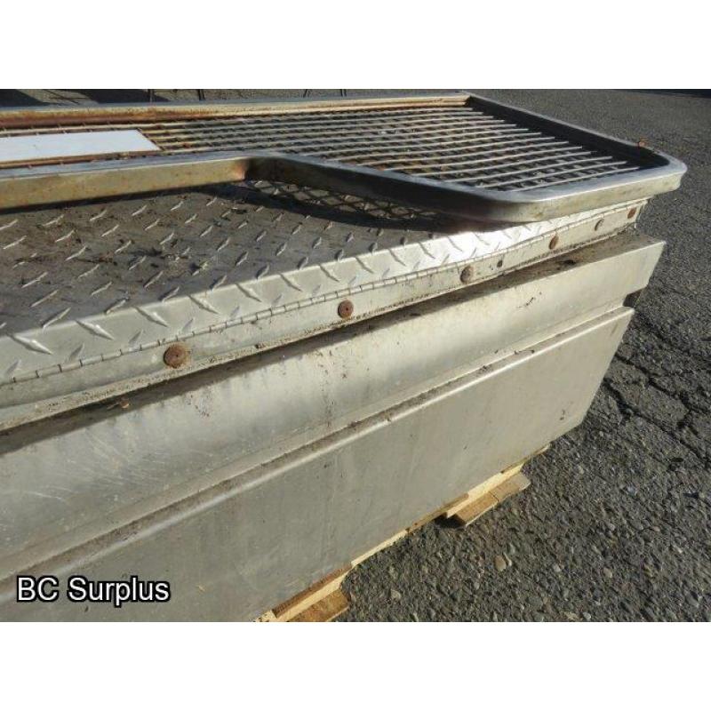 S-463: Delta Aluminium Truck Box & Airflow Tailgate – 2 Items