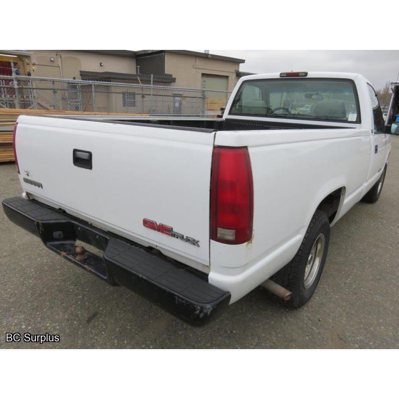 T-1011: 1996 GMC Sierra 1500 Long Box Pickup – 256019 kms