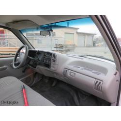 T-1011: 1996 GMC Sierra 1500 Long Box Pickup – 256019 kms