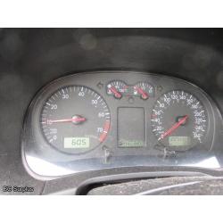 T-1014: 2001 Volkwagen Jetta 4-Door Sedan – 225683 kms