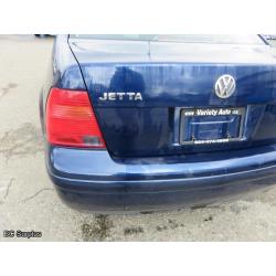 T-1014: 2001 Volkwagen Jetta 4-Door Sedan – 225683 kms