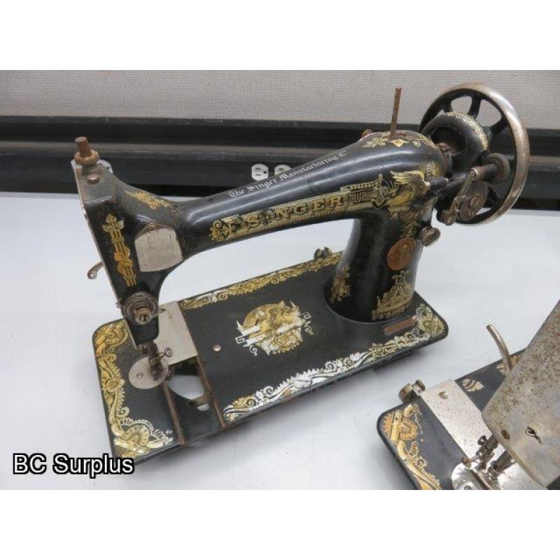 T-437: Vintage Singer Sewing Machines – 2 Items