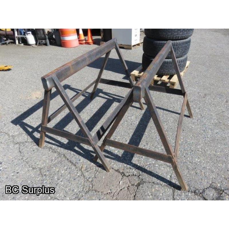 T-467: Heavy Duty Steel Saw Horses or Camper Stands – 1 Pair