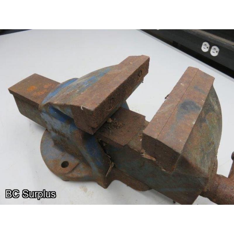 T-654: Record No.5 Bench Vise