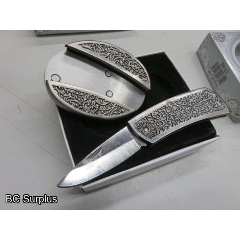 T-713: Belt Buckle Folding Knives – 12 Items